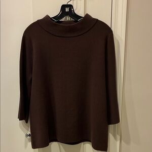 Avara Sweater